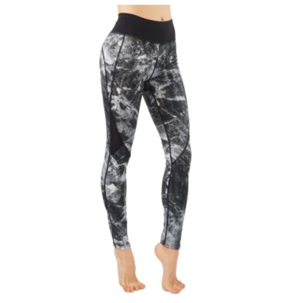 Vesi Star Yoga Pants Womens L/XL Workout Leggings Mesh Cutouts Black & White NWT